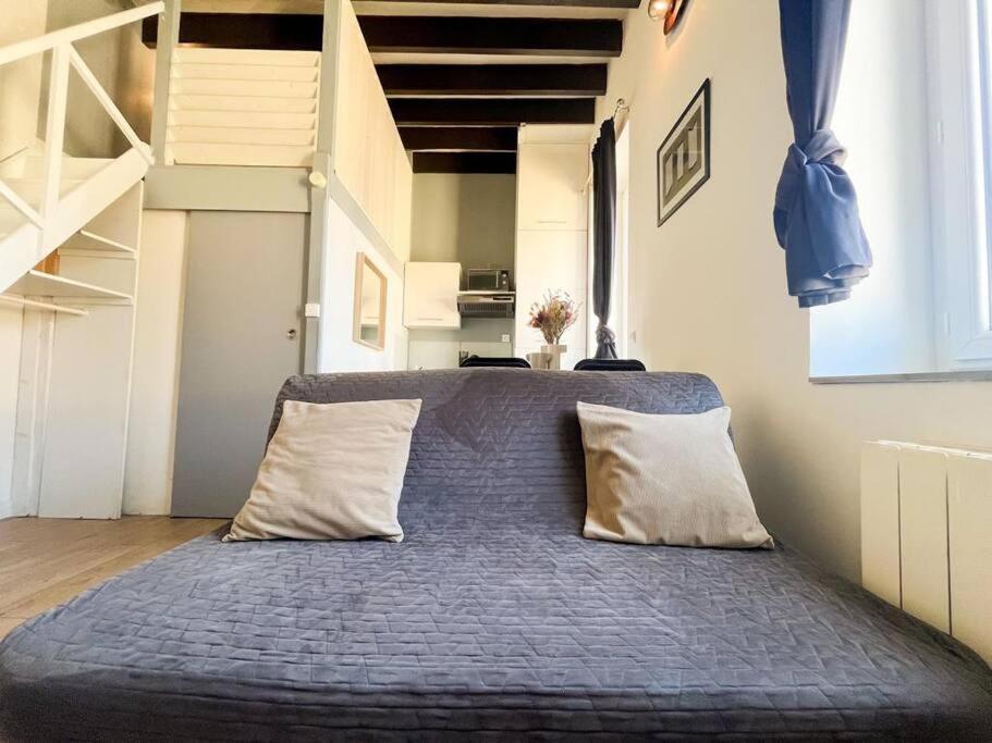 Suite Bertone Lyon Luaran gambar